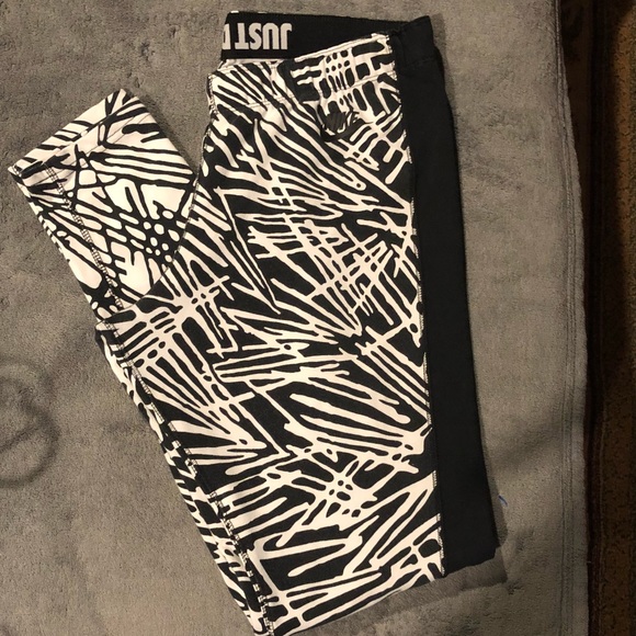 Nike Pants - NIKE Palm Leggings Just Do It! Black & White LARGE